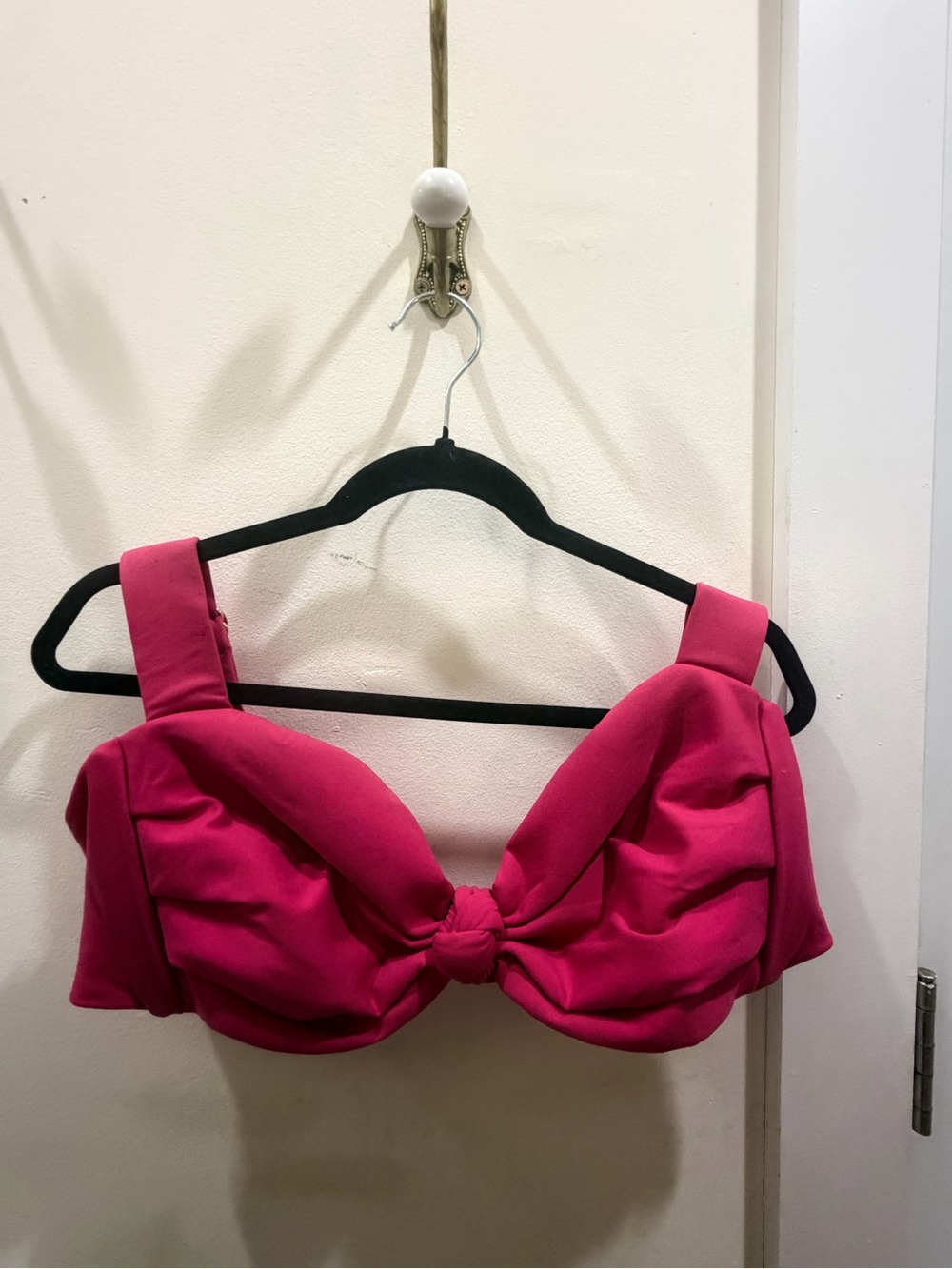 MONTCE RASPBERRY HAYDEN BIKINI TOP CURVE 3